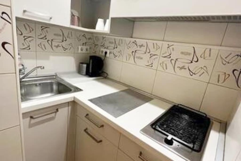 Central Budapest- Podmaniczky Unit 5アパートメント エクステリア 写真